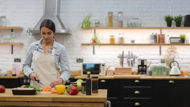 Maid who also handles everyday cooking